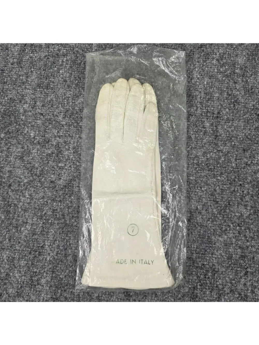 Vintage Iveys Gloves Womens 7 White Cream Leather Lined Elbow Made Italy